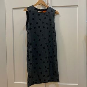 Joe fresh gray cat dress with two pockets